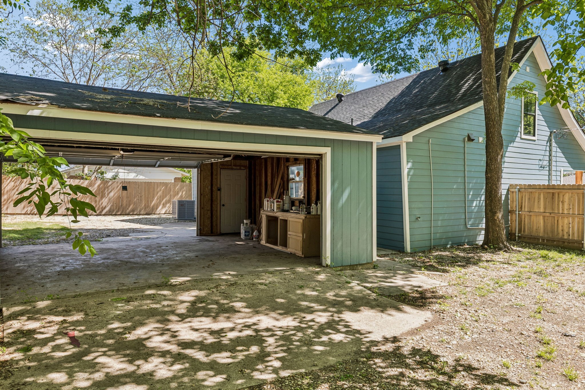 104 W 2nd Street Waxahachie TX 75165