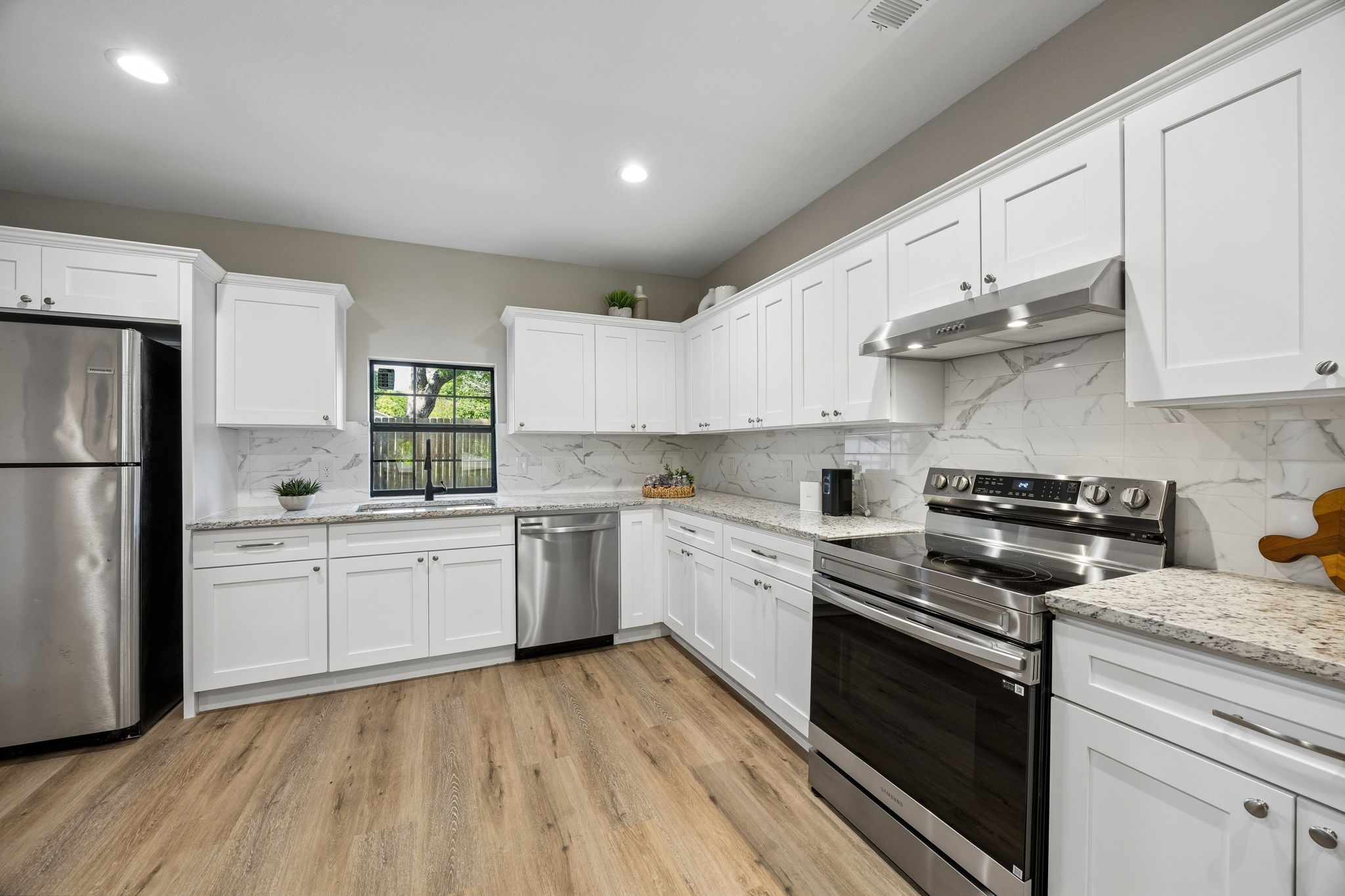 104 W 2nd Street Waxahachie TX 75165