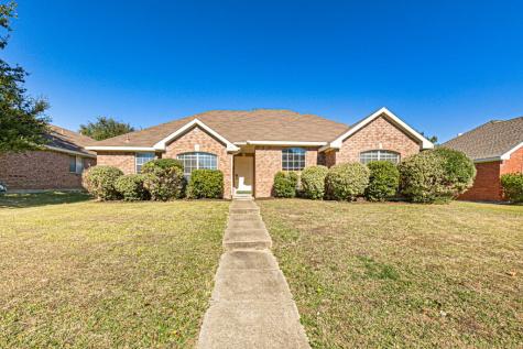 1911 Grand Cayman Way Mesquite TX 75149