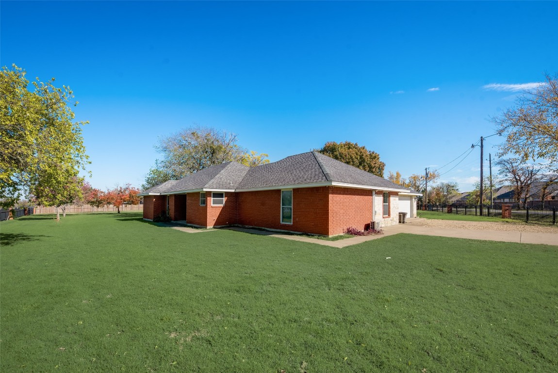102 Anderson Road Red Oak TX 75154