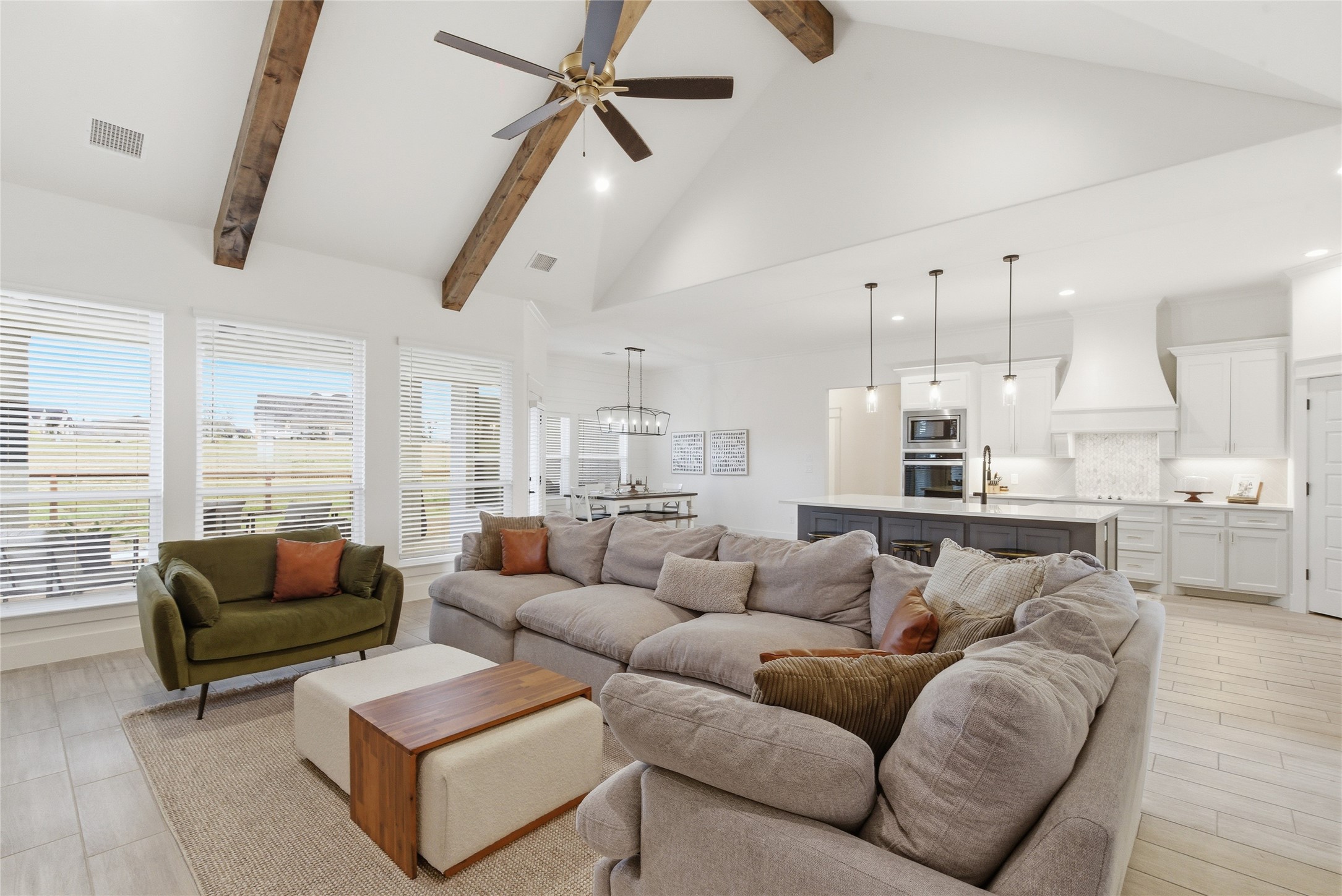 815 Wind River Pass Azle TX 76020