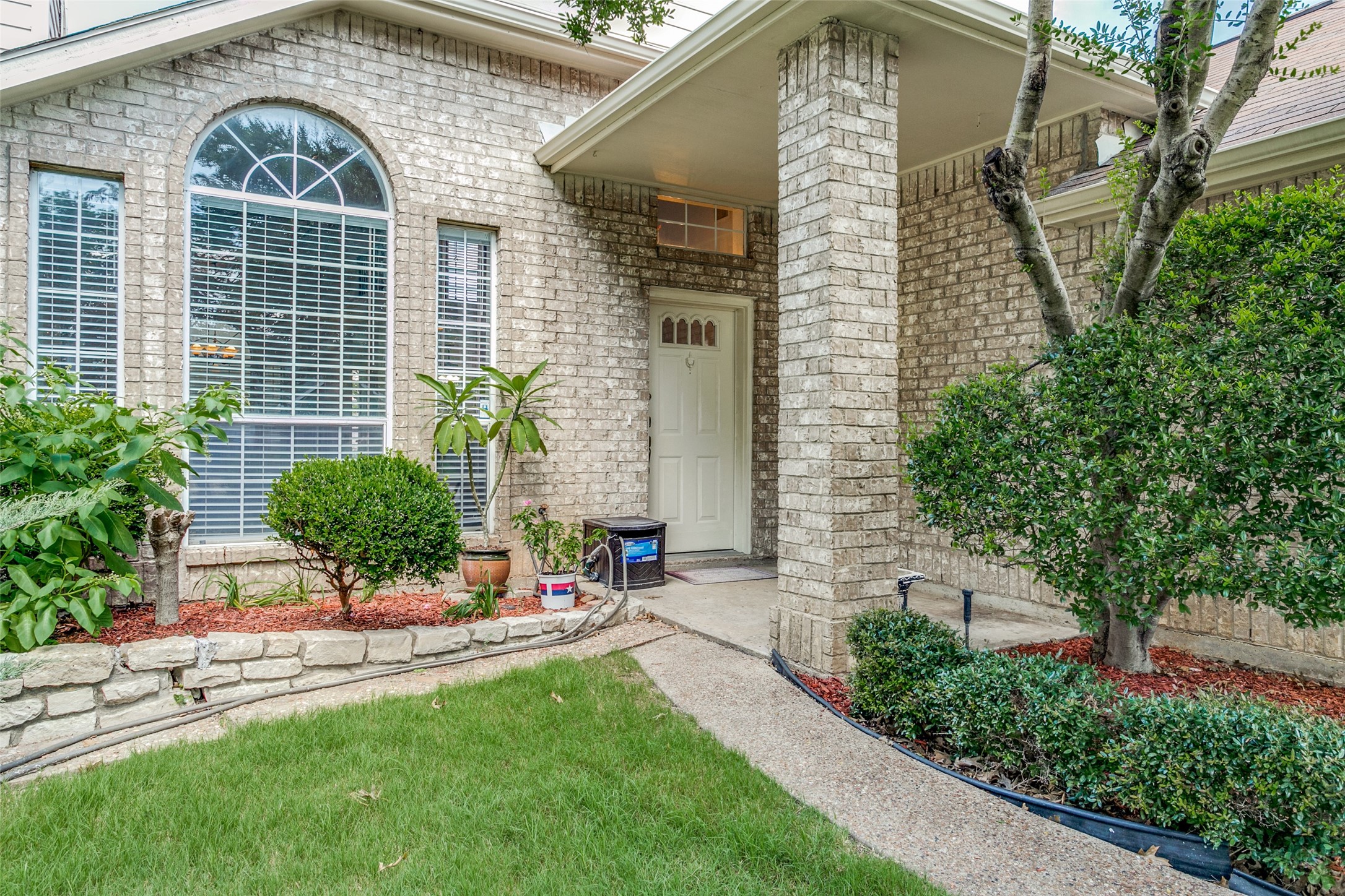 4243 Maryanne Place Haltom City TX 76137
