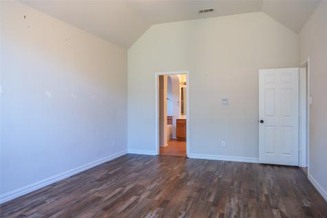 662 Oak Creek Drive Cedar Hill TX 75104