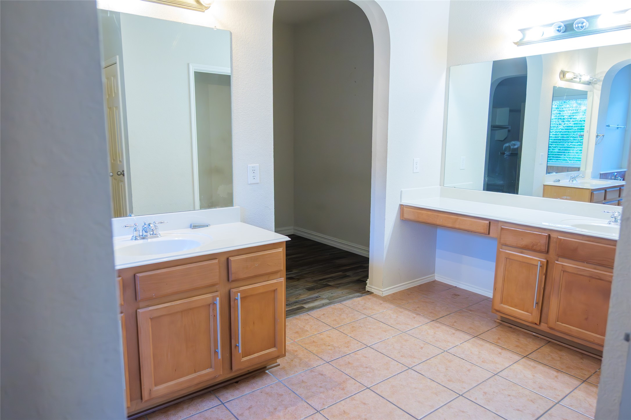 662 Oak Creek Drive Cedar Hill TX 75104