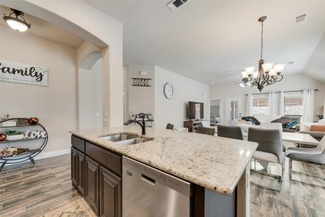 11852 Carlin Drive Fort Worth TX 76108
