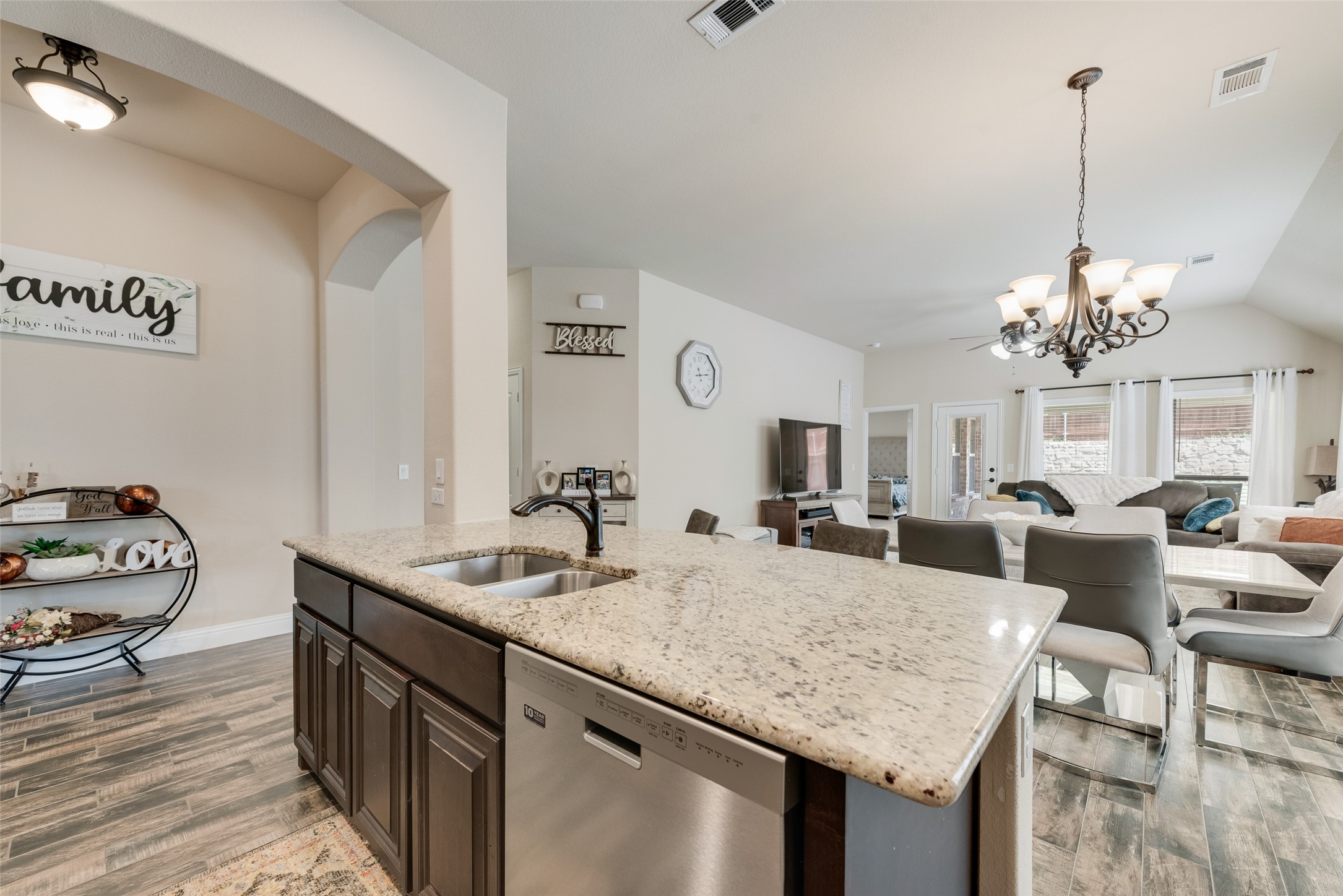 11852 Carlin Drive Fort Worth TX 76108