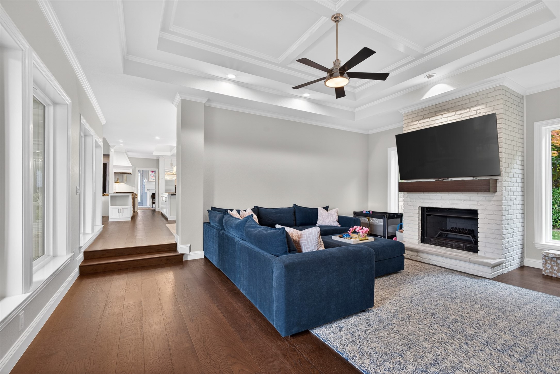6011 Twin Coves Street Dallas TX 75248