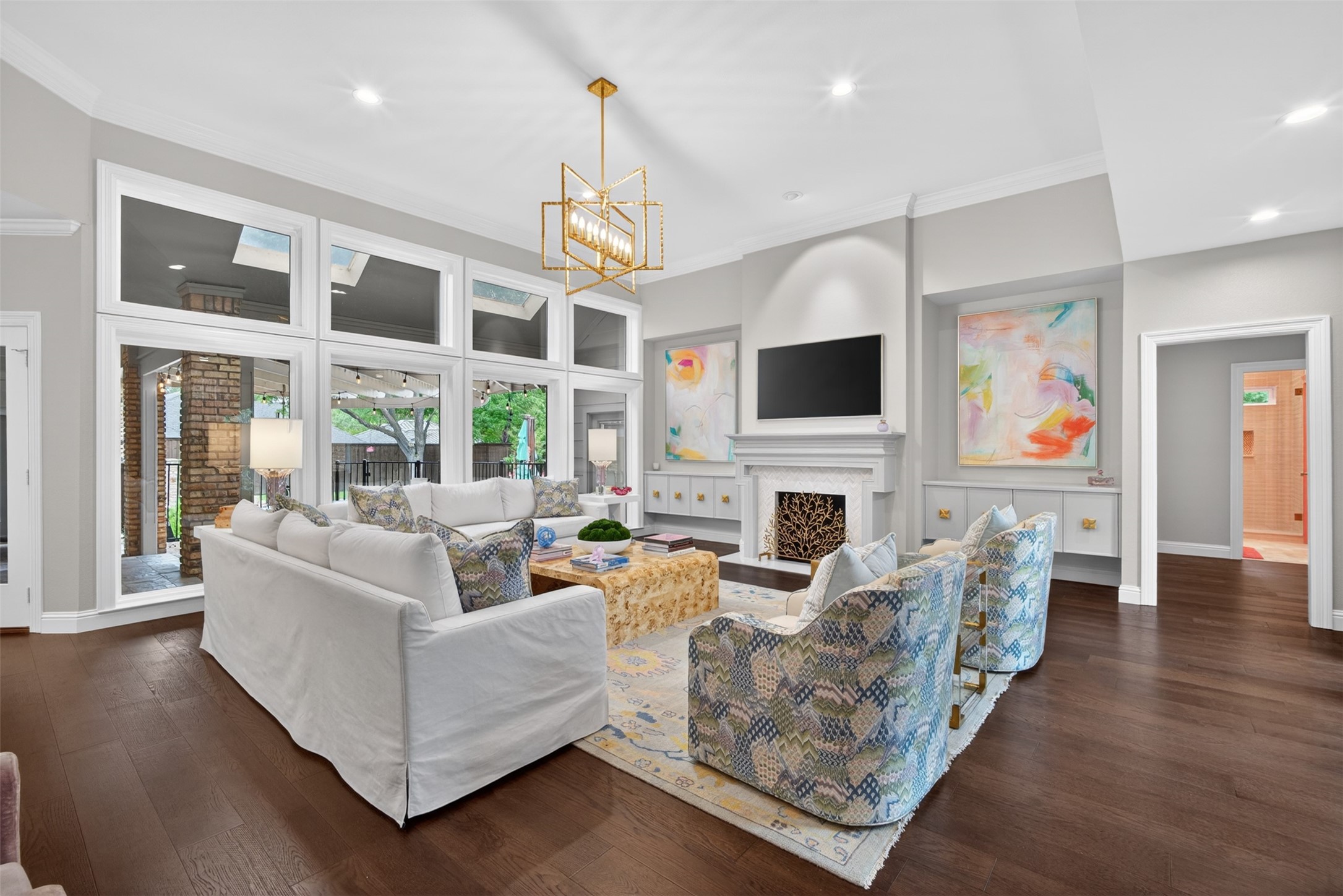 6011 Twin Coves Street Dallas TX 75248