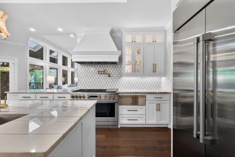6011 Twin Coves Street Dallas TX 75248