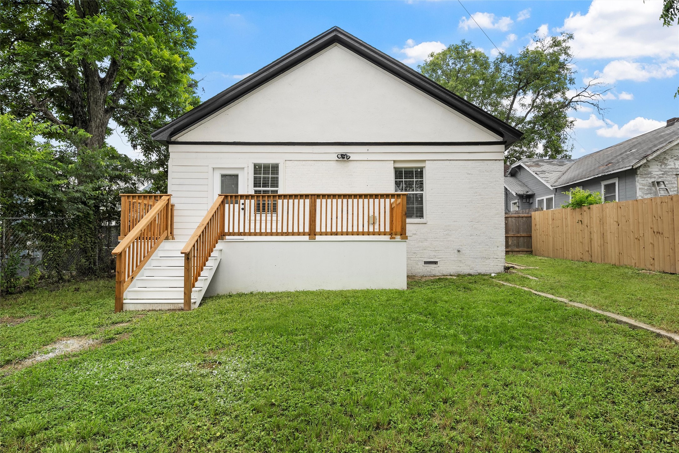 1608 N 17th Street Waco TX 76707