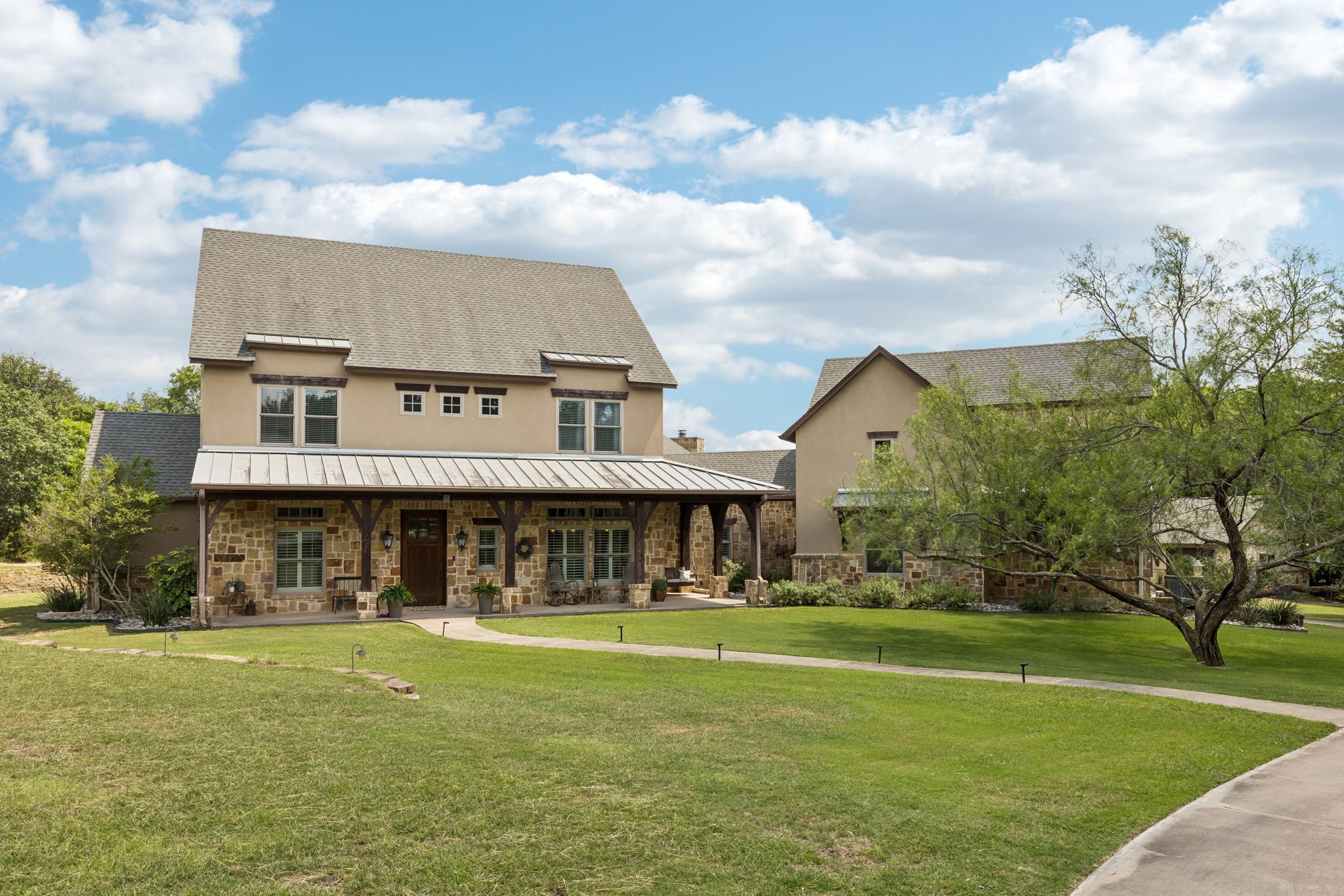 206 Rodeo Drive Azle TX 76020