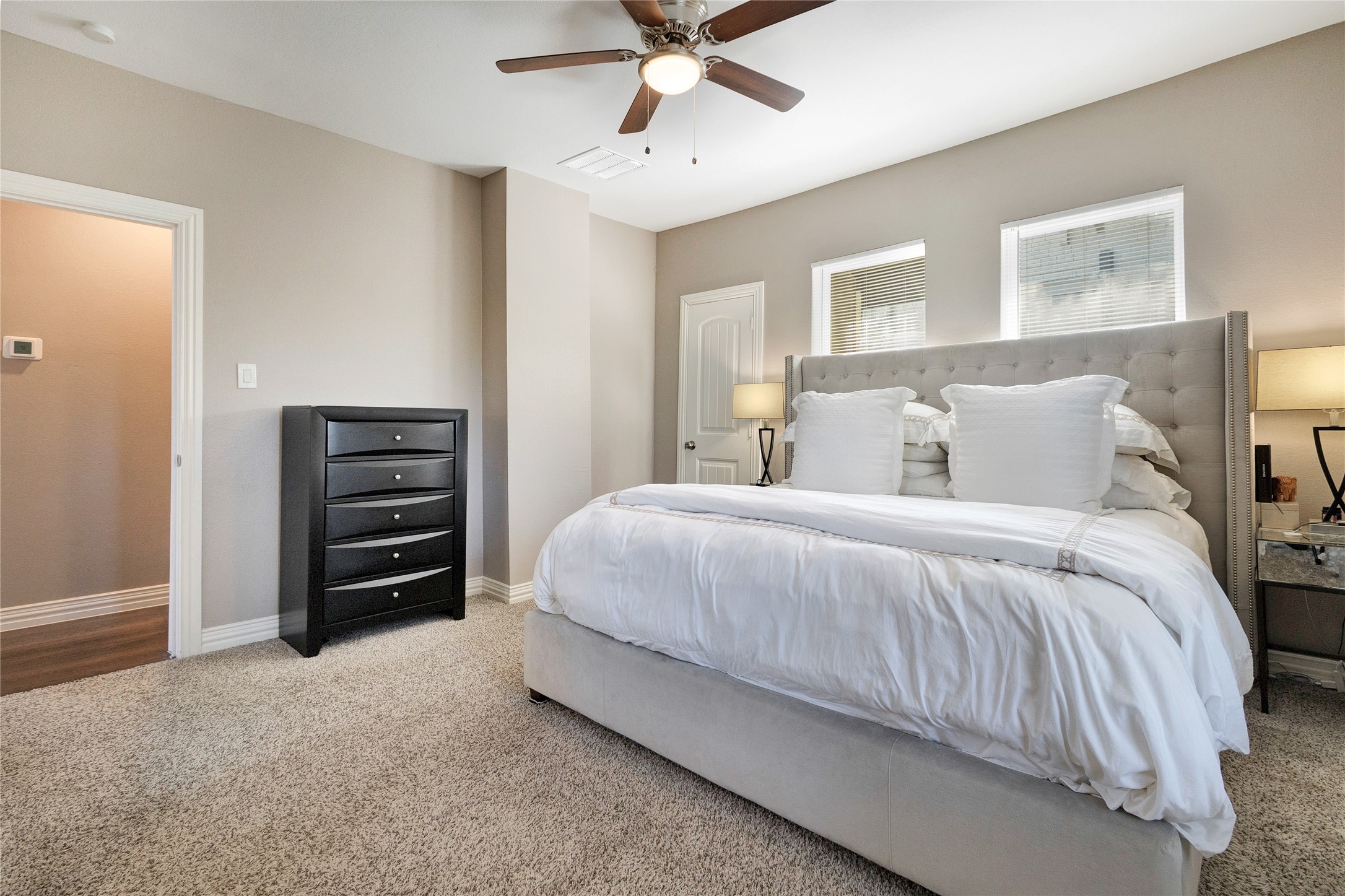 828 Elsbeth Street Dallas TX 75208