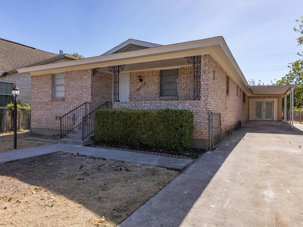 2213 Roosevelt Avenue Fort Worth TX 76164