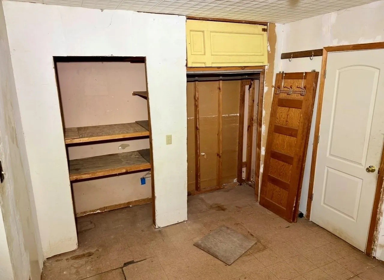 224 W Lowe Avenue De Leon TX 76444