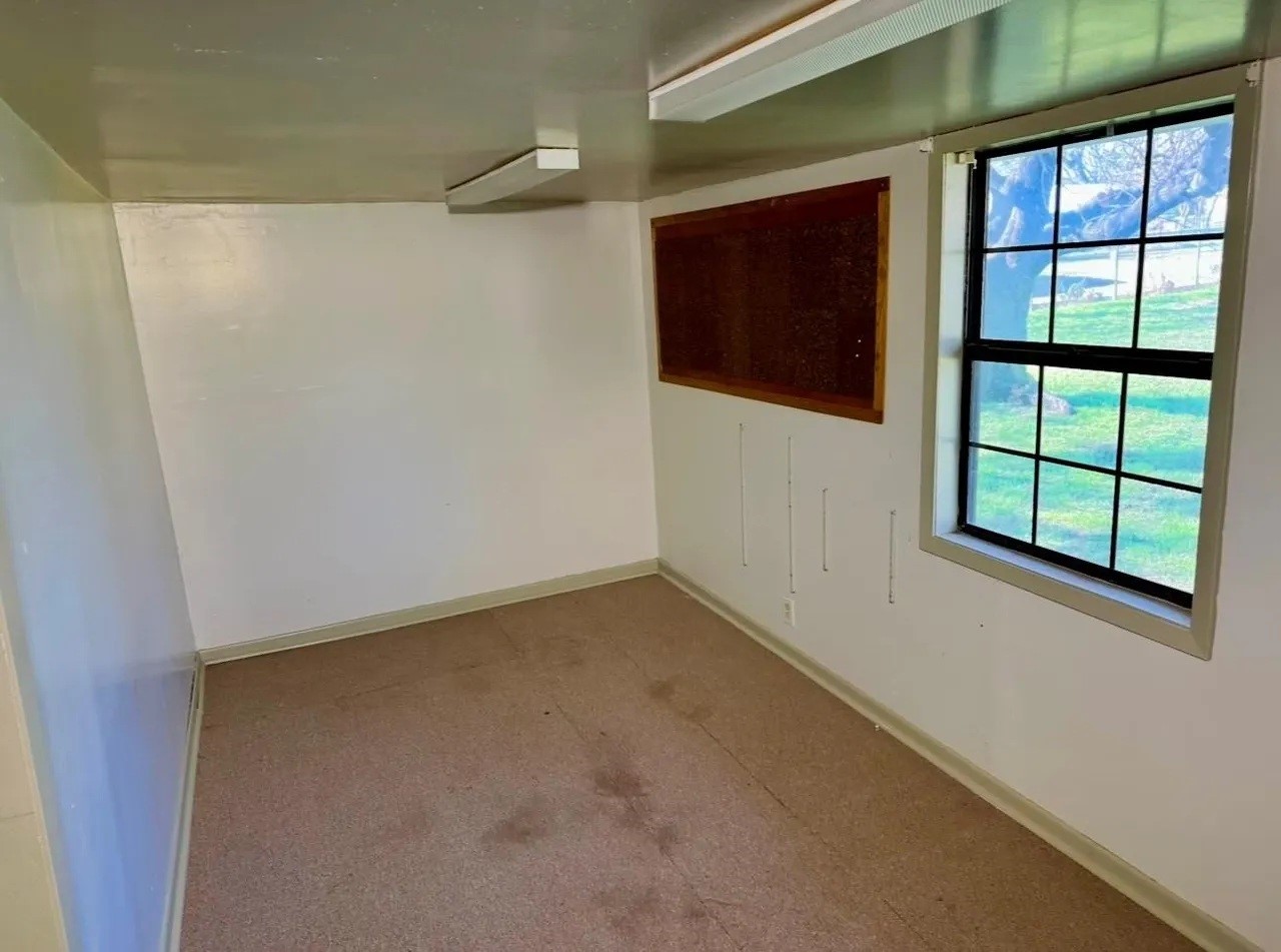 224 W Lowe Avenue De Leon TX 76444