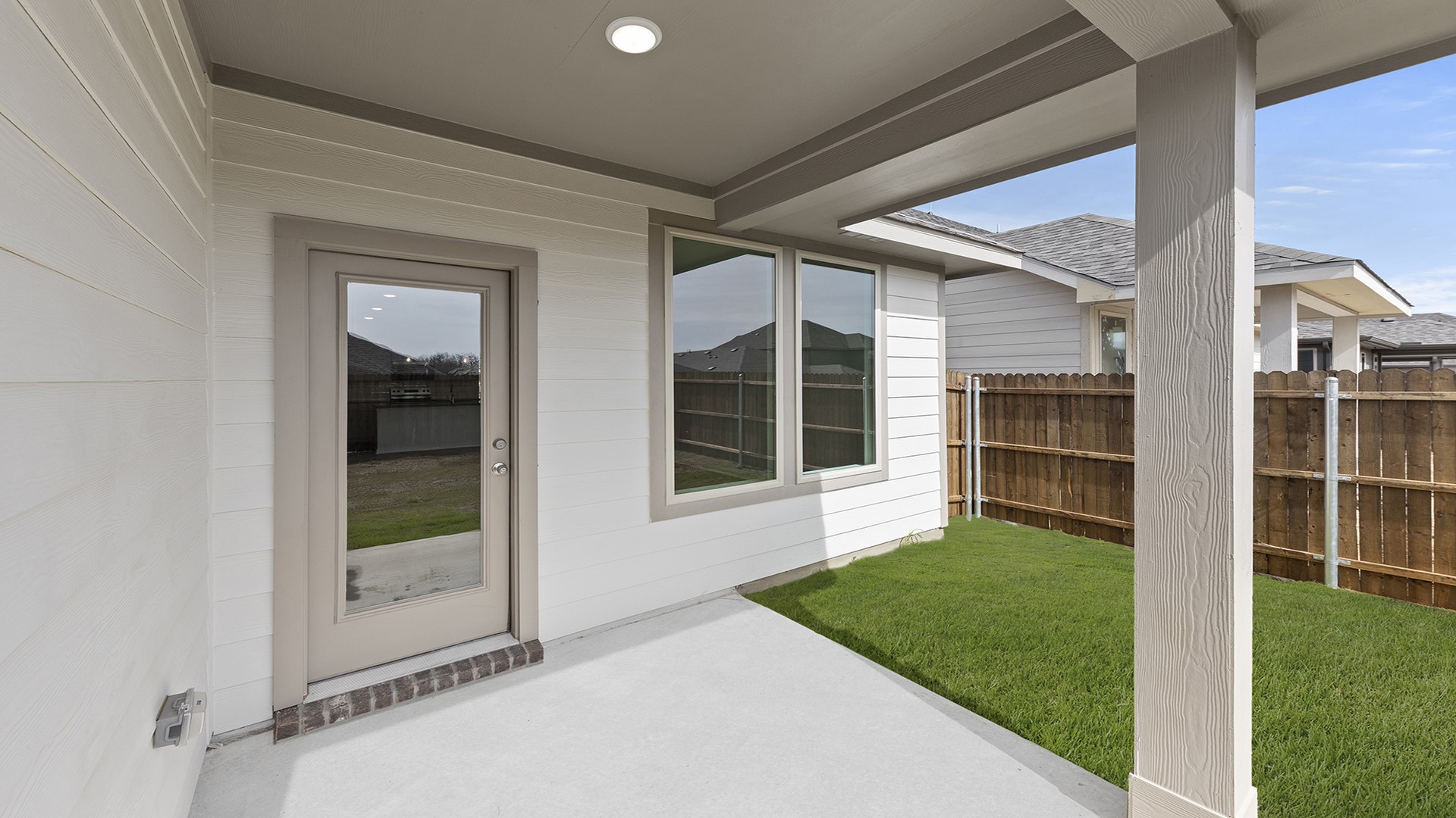1705 Meadow Crest Drive Aubrey TX 76227