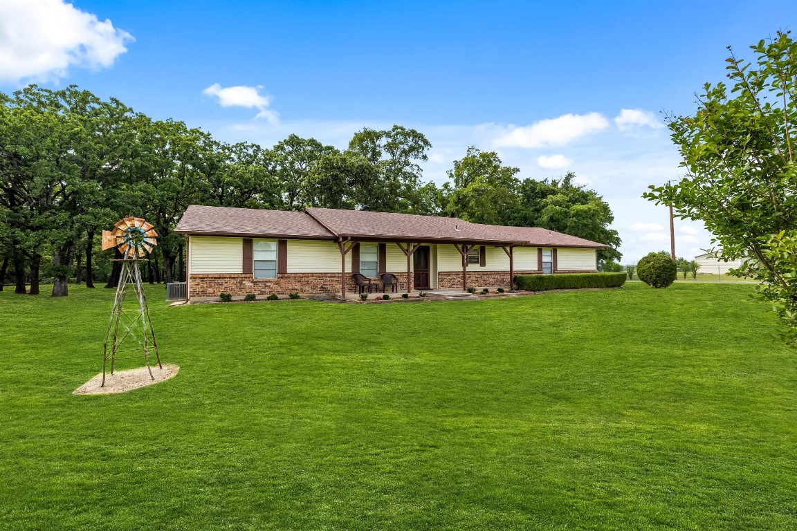 1808 Mamie Road Greenville TX 75402
