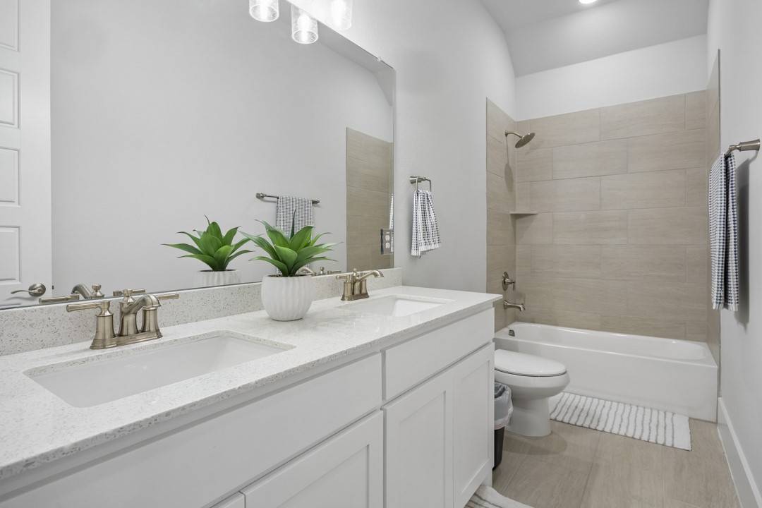 4037 Lagos Drive Midlothian TX 76065