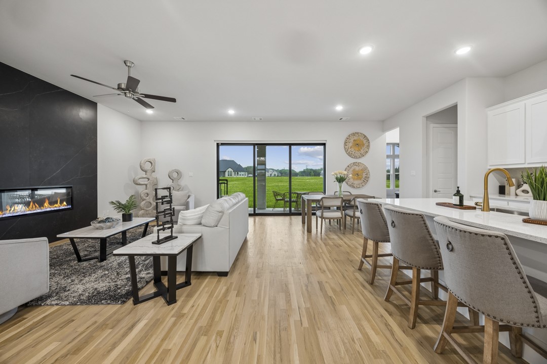 4037 Lagos Drive Midlothian TX 76065