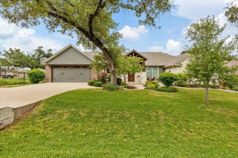 1705 W Limestone Court Granbury TX 76049