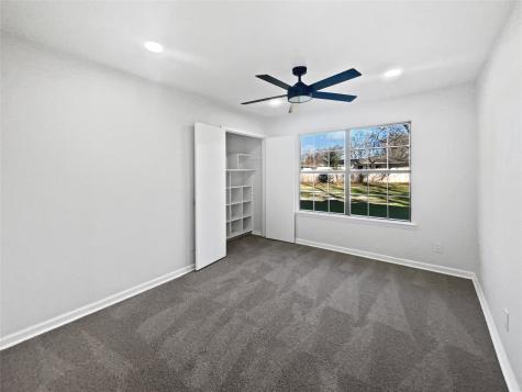 464 W Fulton Street Van Alstyne TX 75495