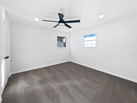 464 W Fulton Street Van Alstyne TX 75495
