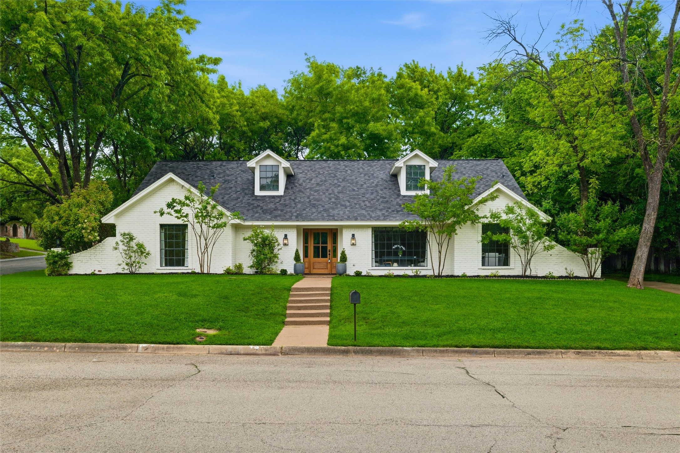 7054 Tamarack Road Fort Worth TX 76116