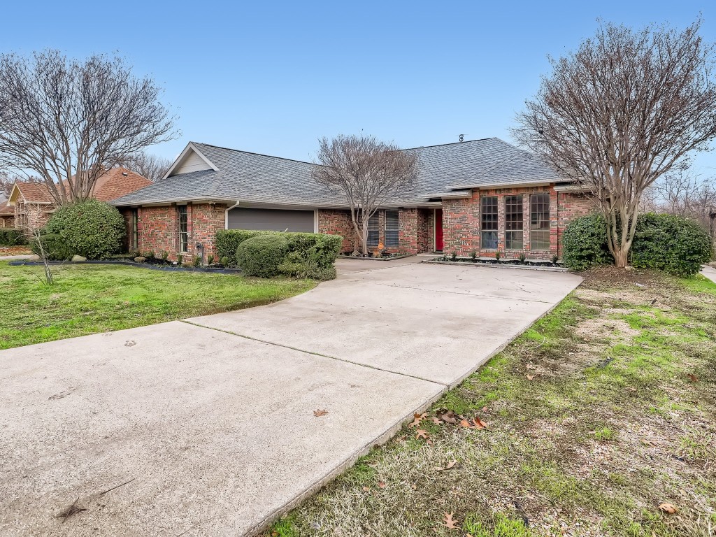2117 Meadowview Drive Garland TX 75043