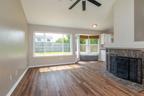 7802 Park Lane Rowlett TX 75089