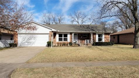 327 Mizell Street Duncanville TX 75116