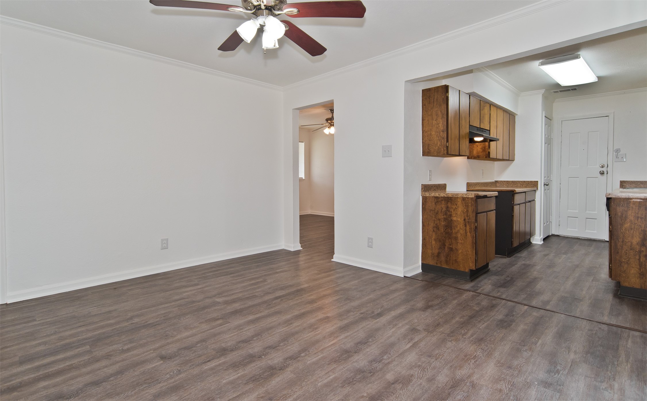 3433 Moon Drive Mesquite TX 75150