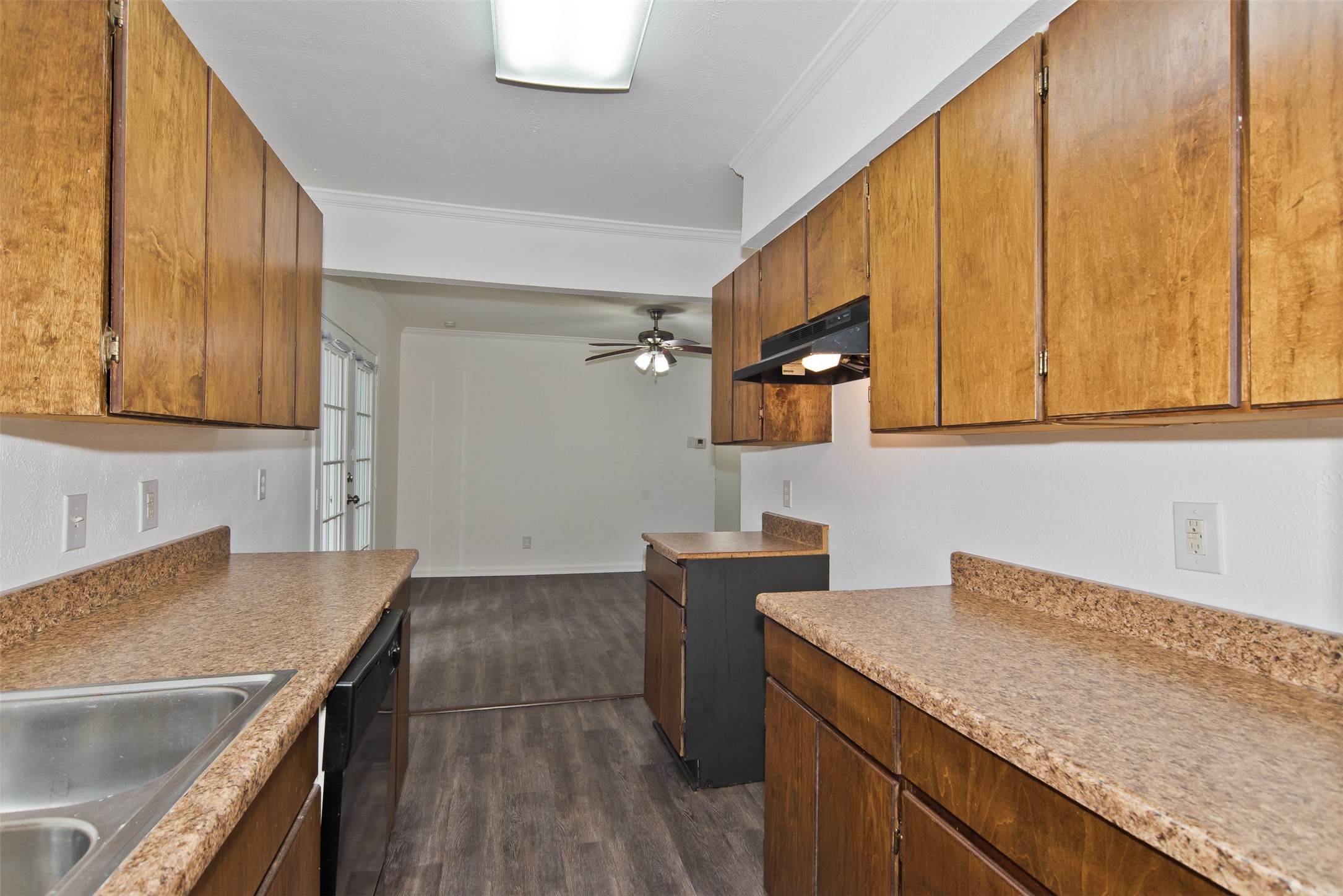 3433 Moon Drive Mesquite TX 75150