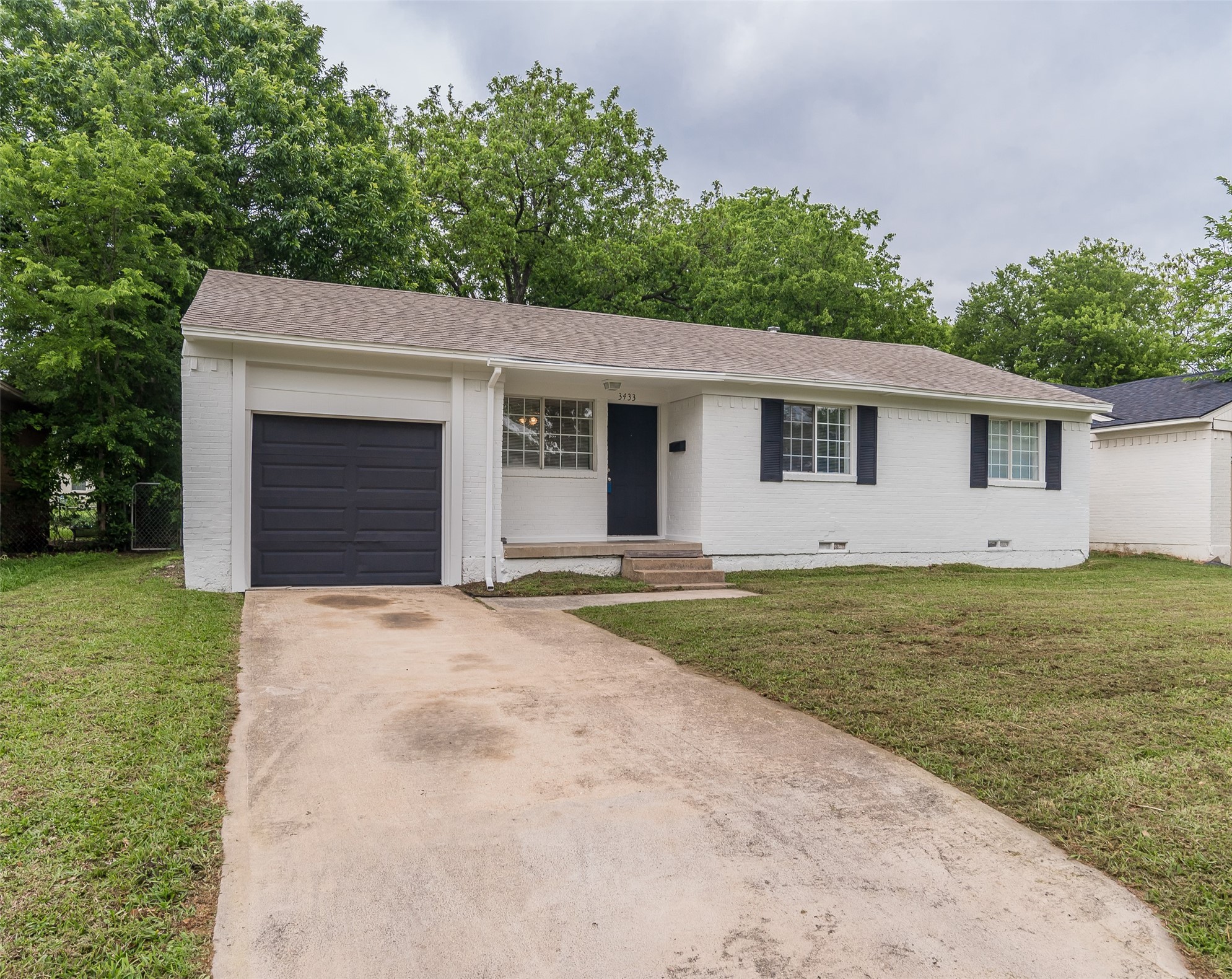 3433 Moon Drive Mesquite TX 75150
