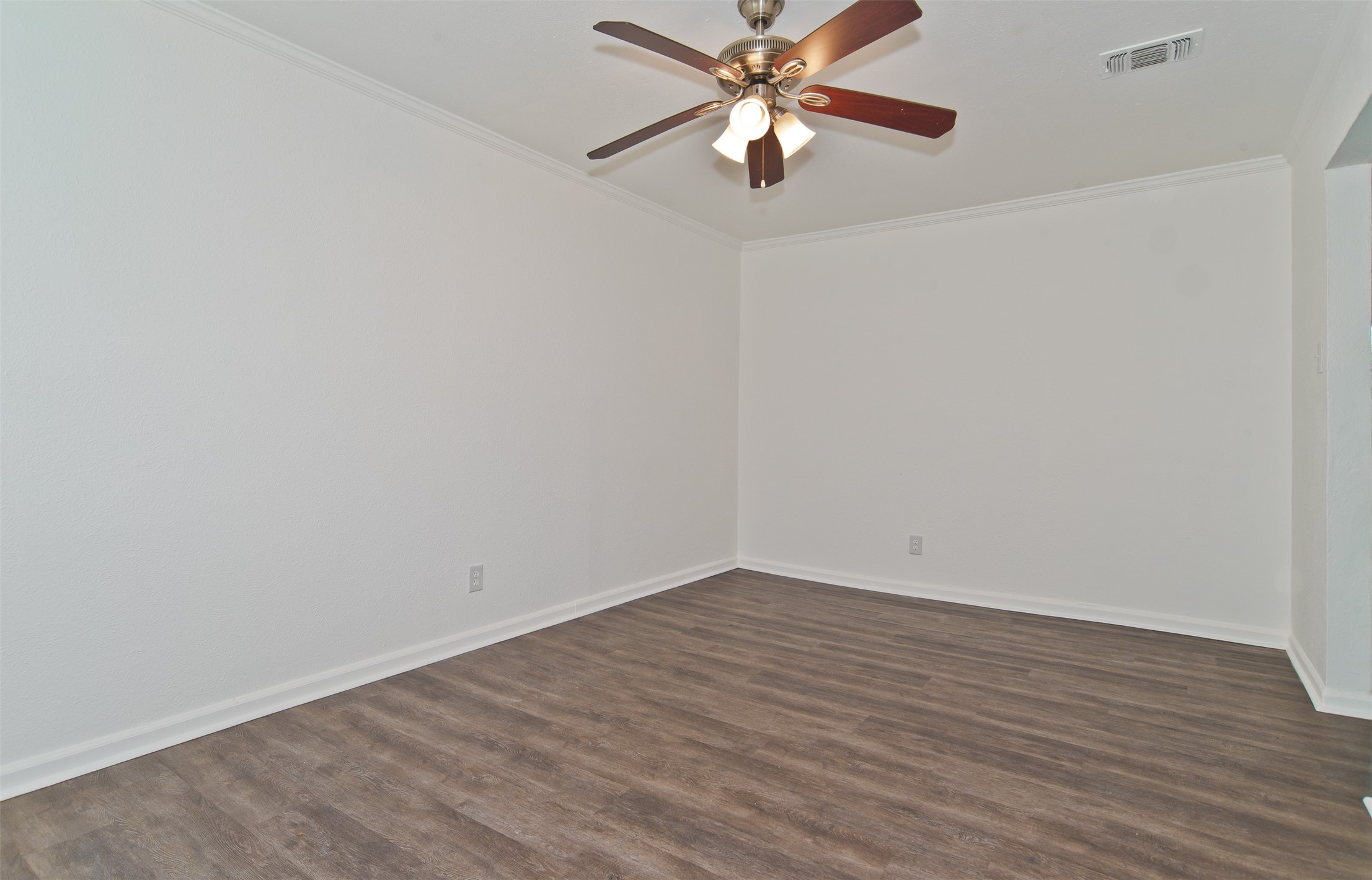 3433 Moon Drive Mesquite TX 75150