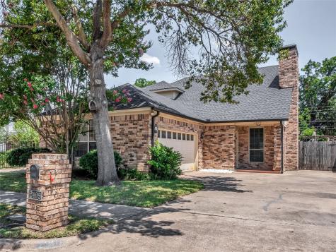 2409 Park Crest Court Irving TX 75060