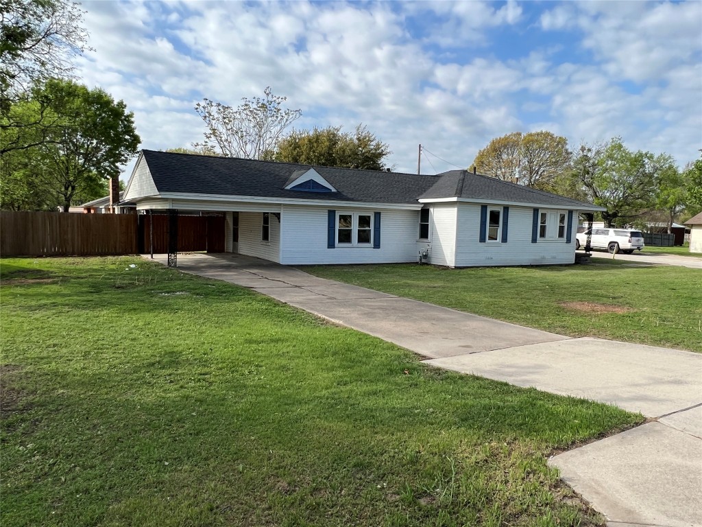 306 W Red Oak Road Red Oak TX 75154