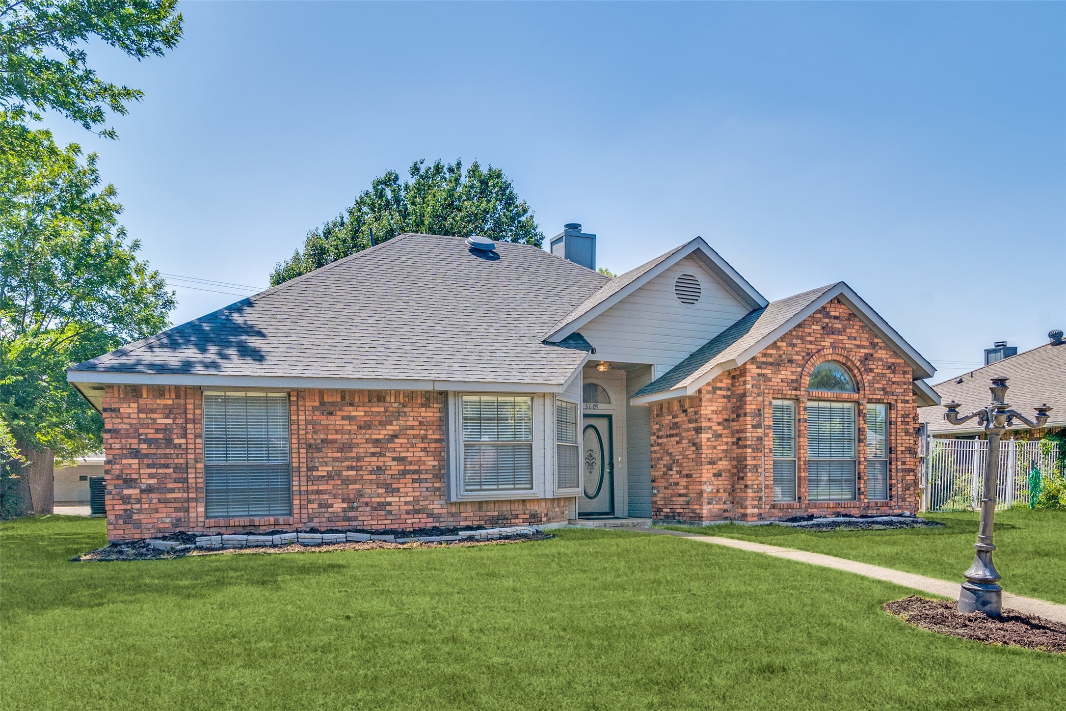 3809 Bond Street Rowlett TX 75088