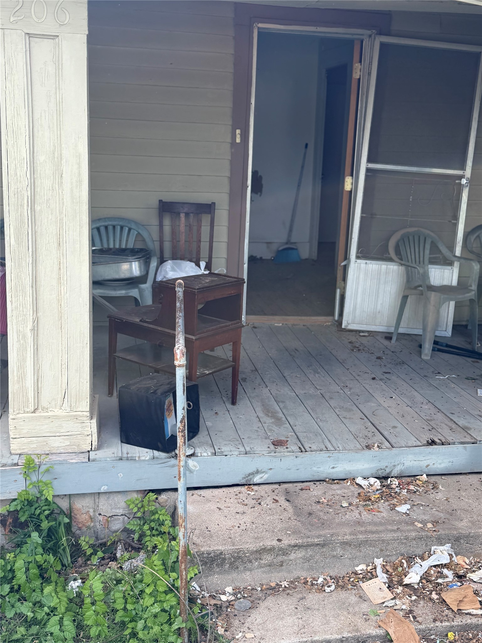 206 N 1st Street Bangs TX 76823