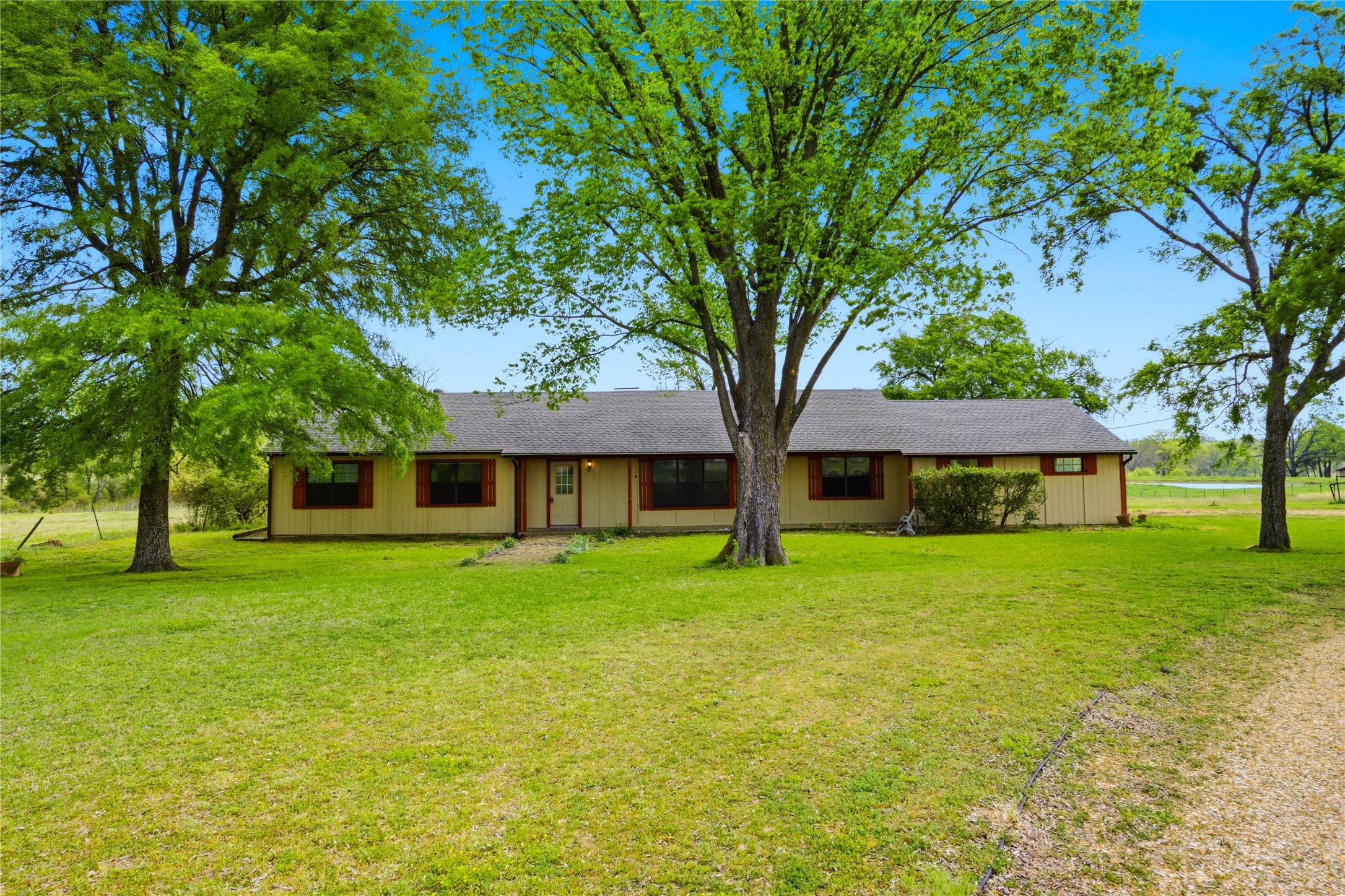 557 Fm 196 Pattonville TX 75468