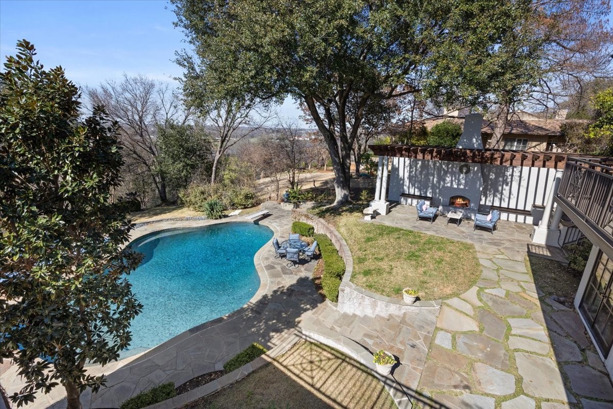 212 Hazelwood Drive Fort Worth TX 76107