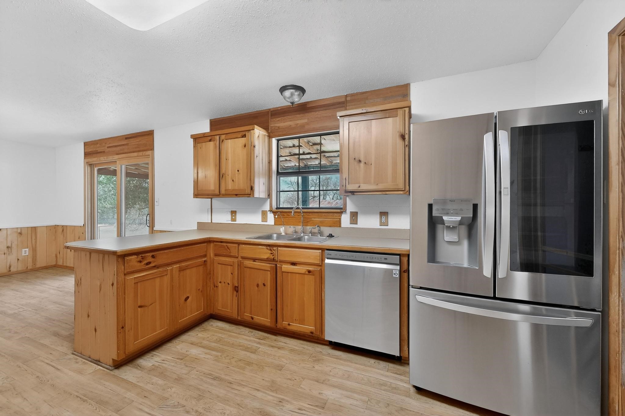 623 Rs County Road 1250 Emory TX 75440