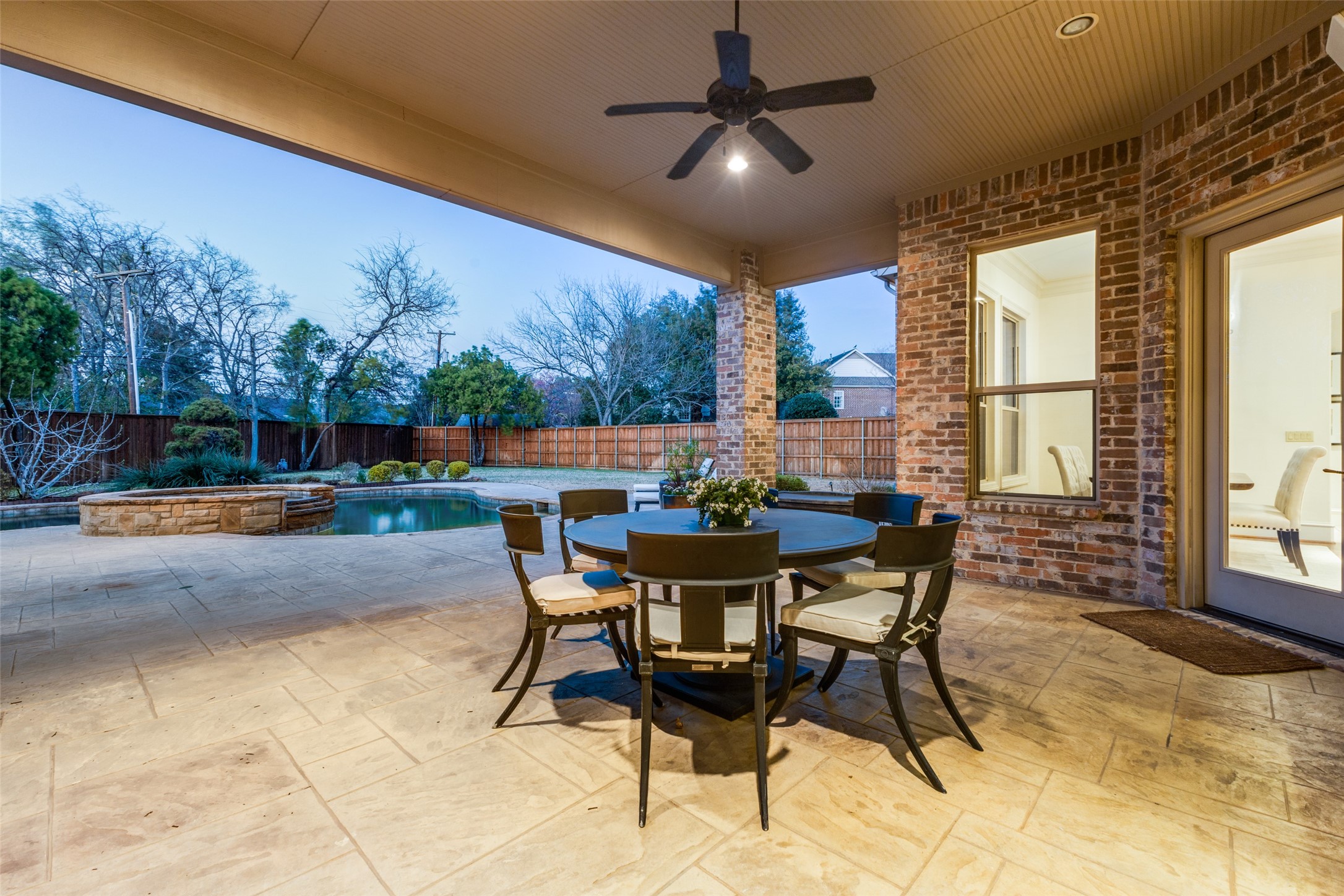 6031 Azalea Lane Dallas TX 75230