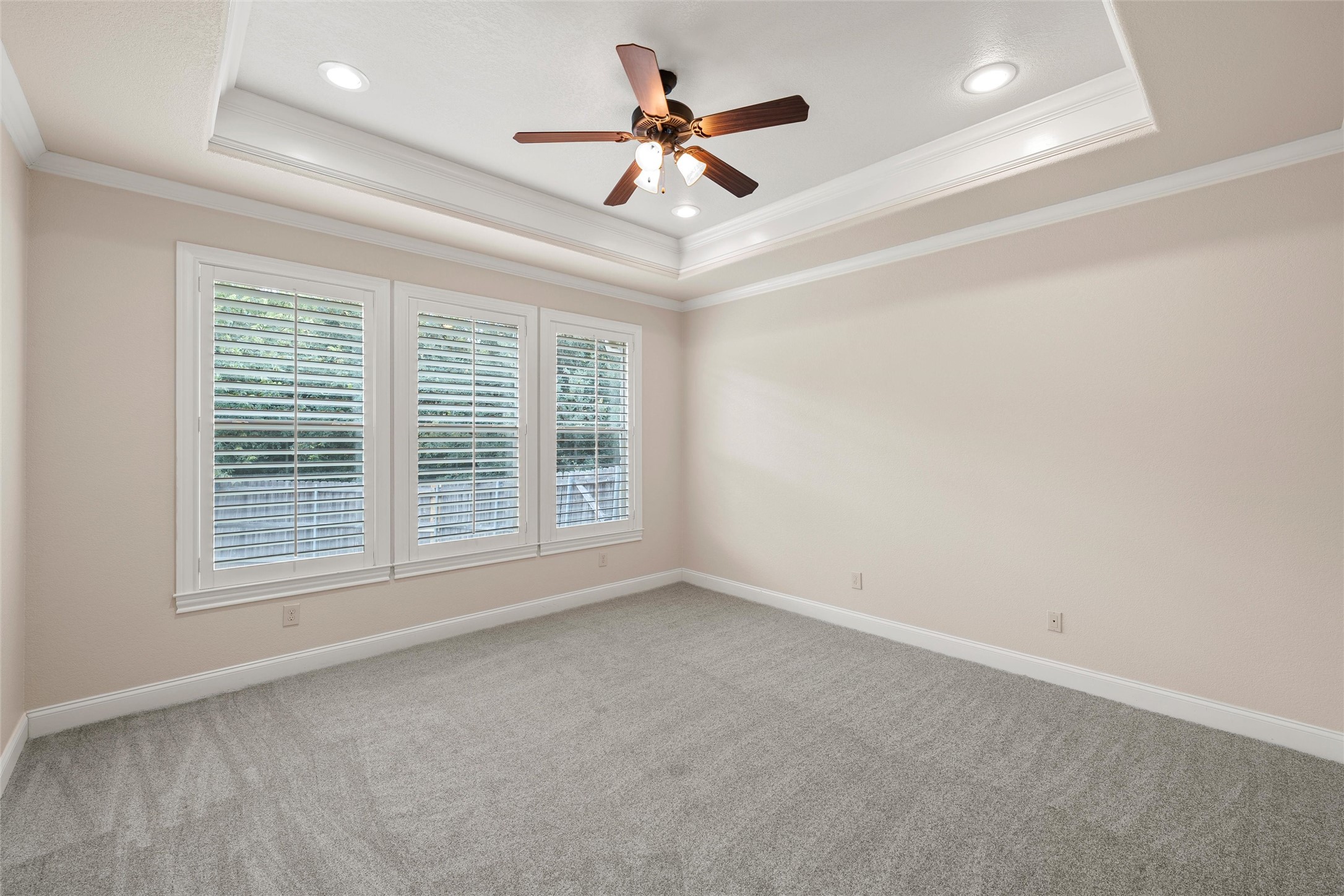 112 Stone Manor Drive Mcgregor TX 76657