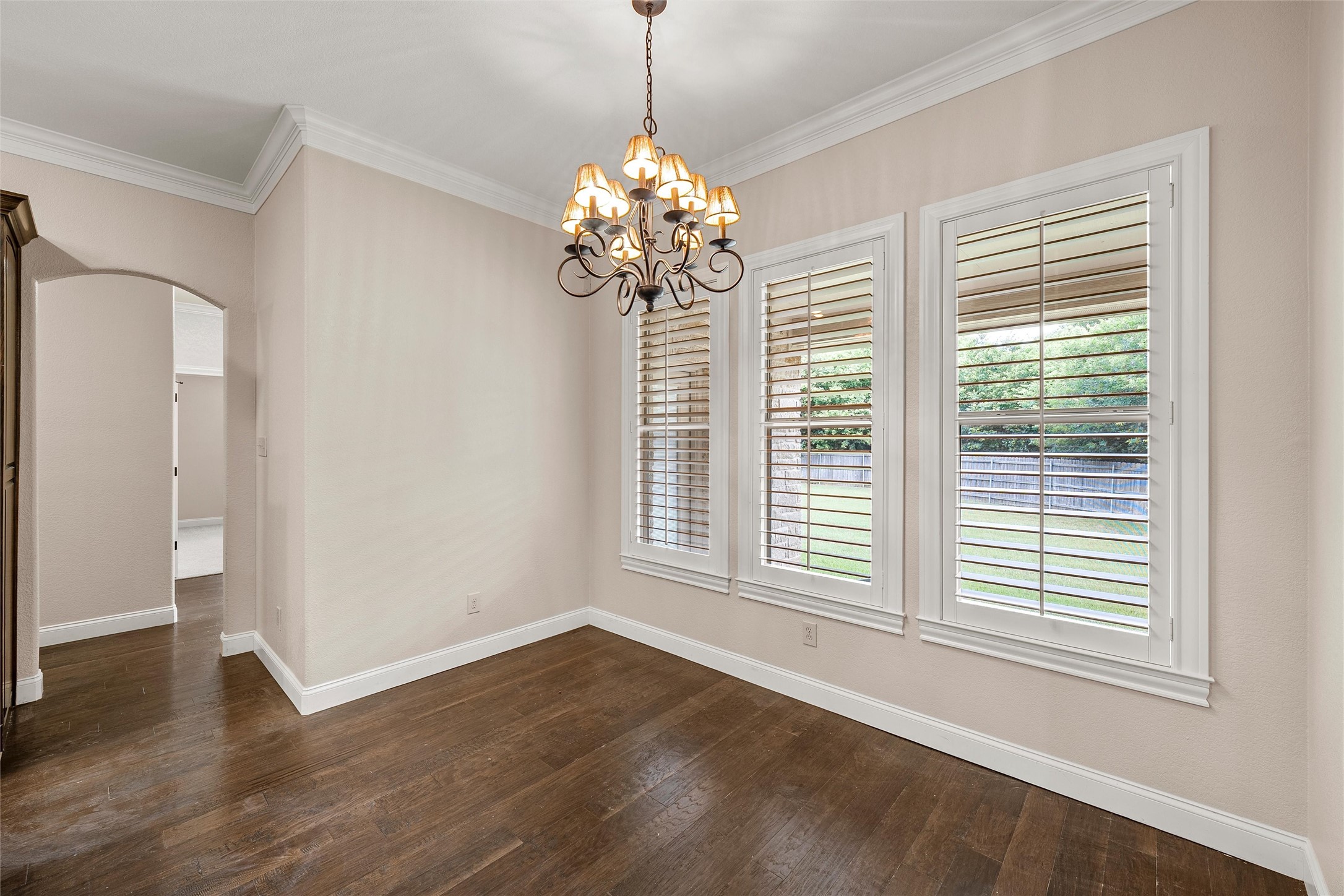112 Stone Manor Drive Mcgregor TX 76657