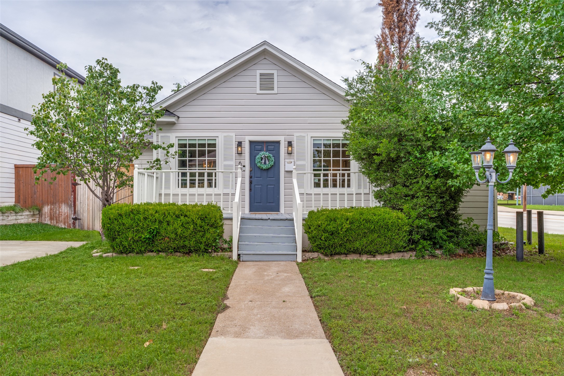 6047 Vickery Boulevard Dallas TX 75206
