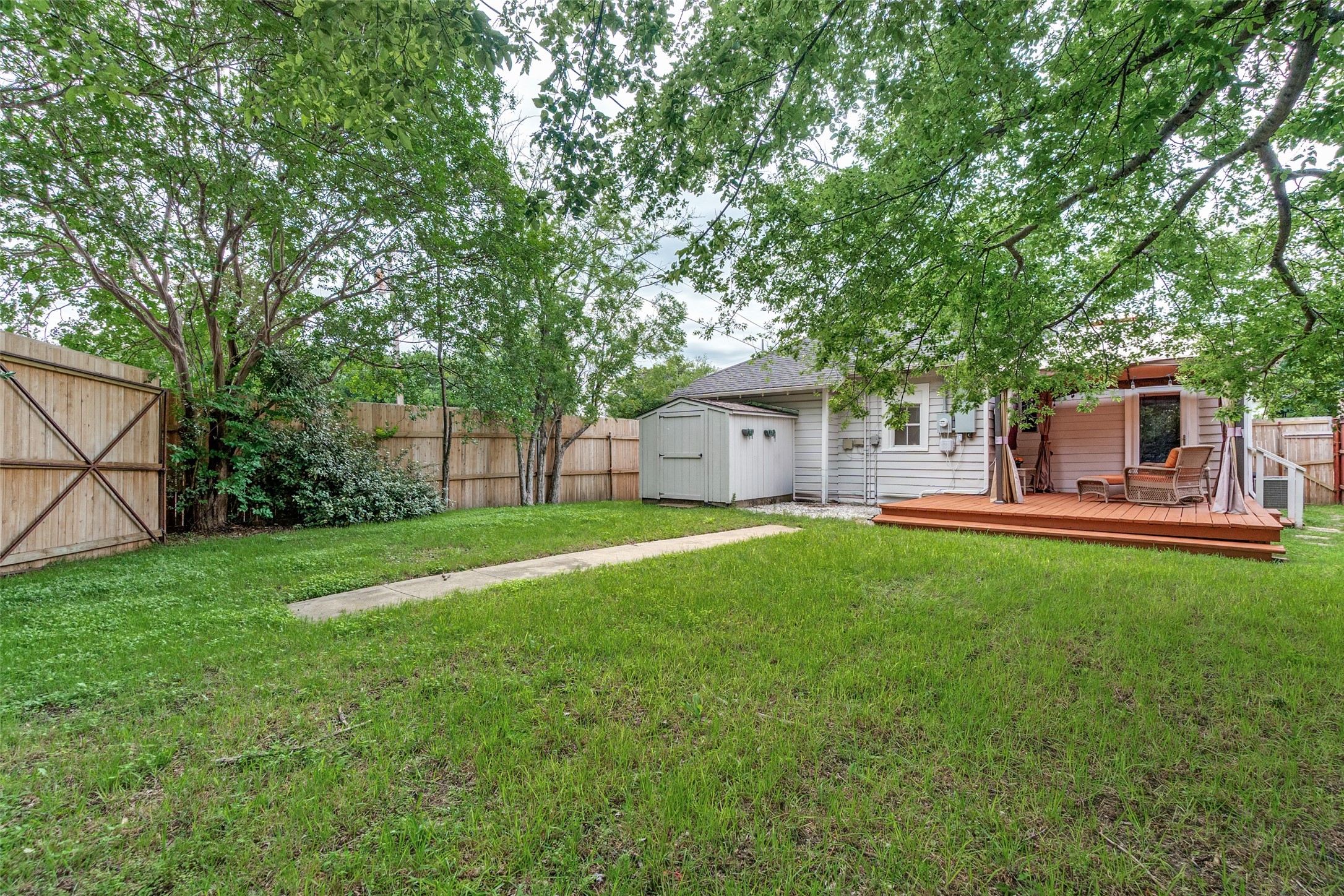 6047 Vickery Boulevard Dallas TX 75206