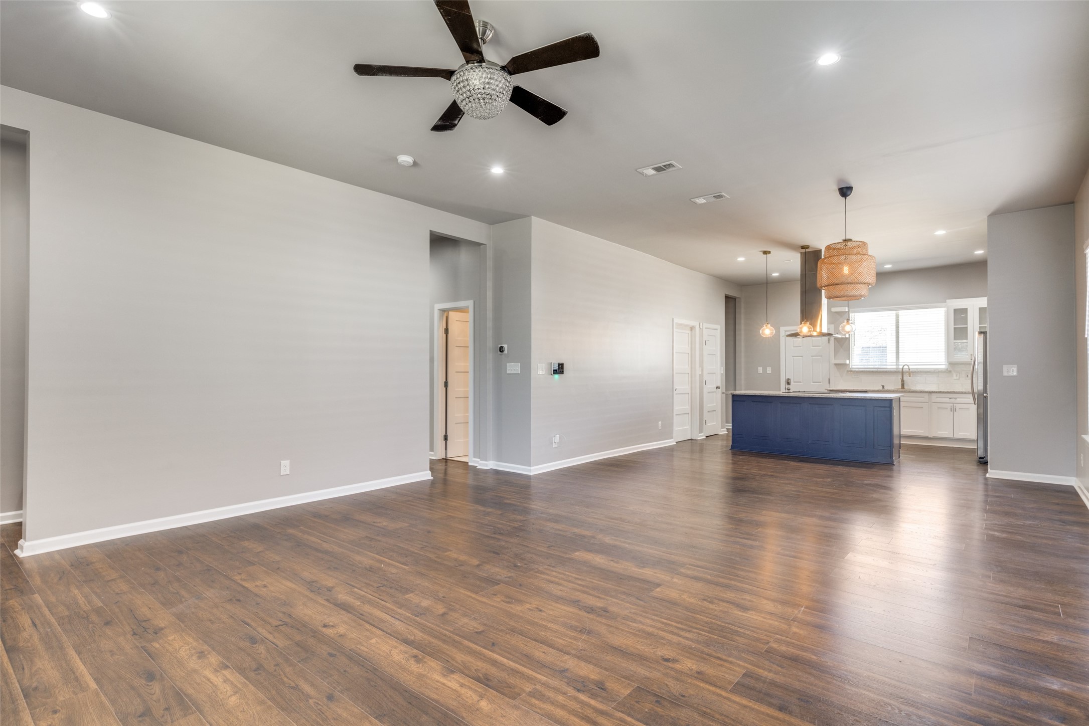619 Buckalew Street Dallas TX 75208