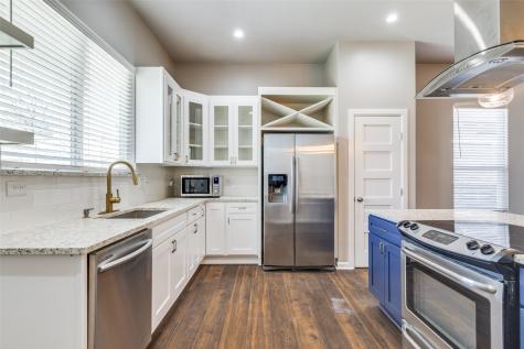 619 Buckalew Street Dallas TX 75208