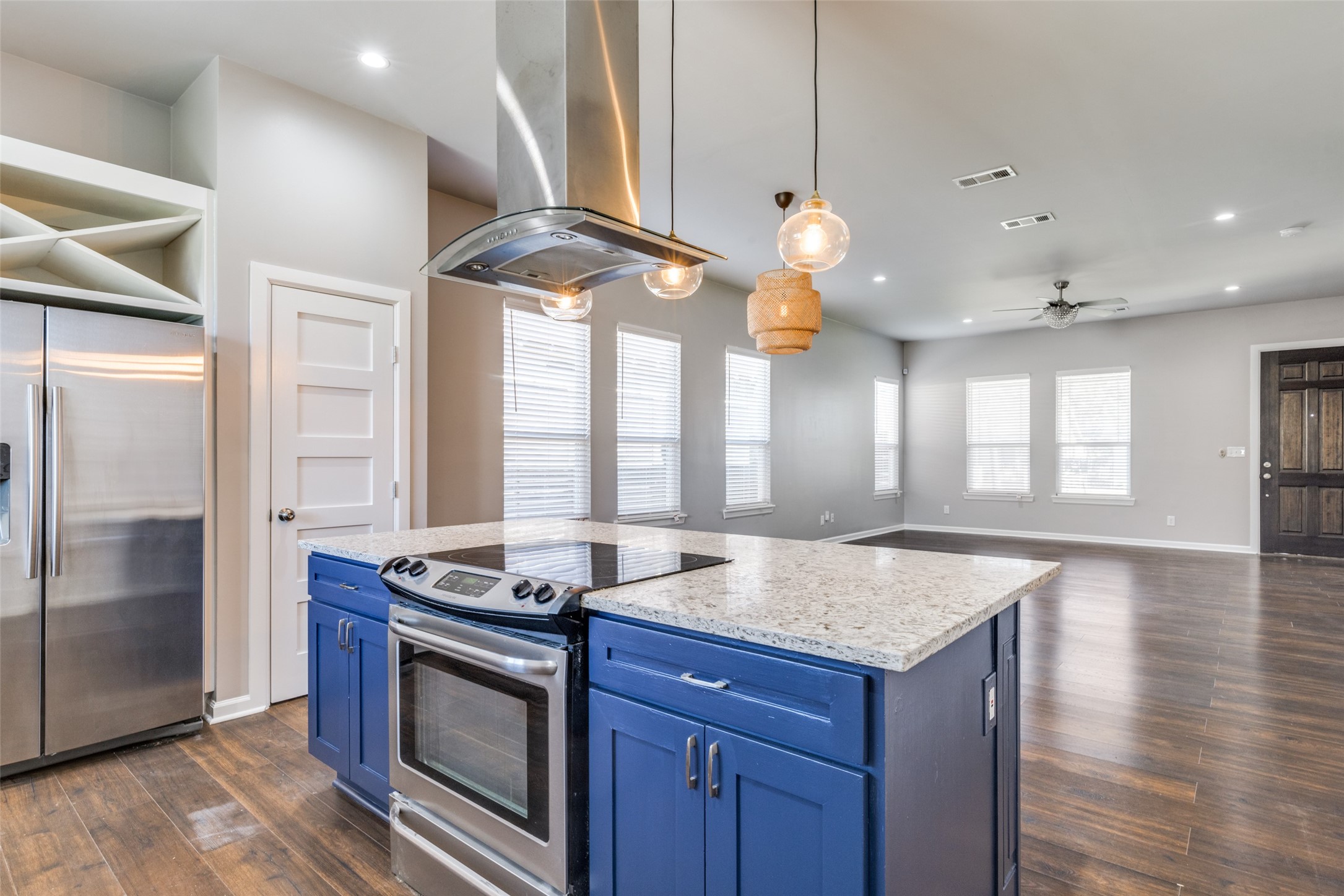 619 Buckalew Street Dallas TX 75208