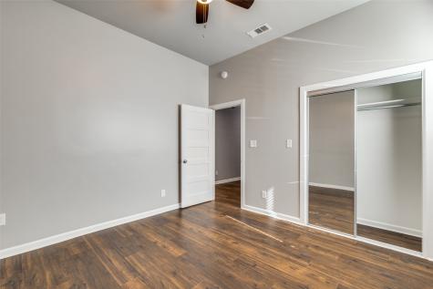 619 Buckalew Street Dallas TX 75208